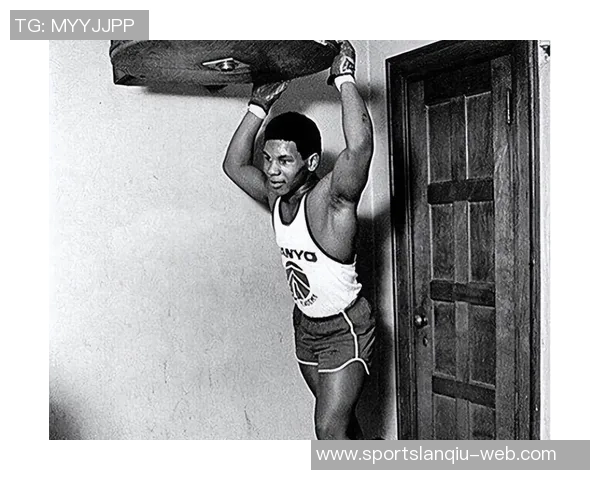 米切尔致敬泰森强调詹姆斯为克城首冠奠定重要基础 米切尔致敬泰森强调詹姆斯为克城首冠奠定重要基础